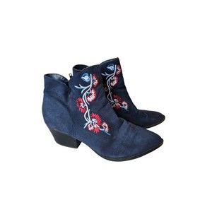 Carlos Santana Layne Ankle Boots Booties Navy Embroidered Faux Suede Zip 8.5
